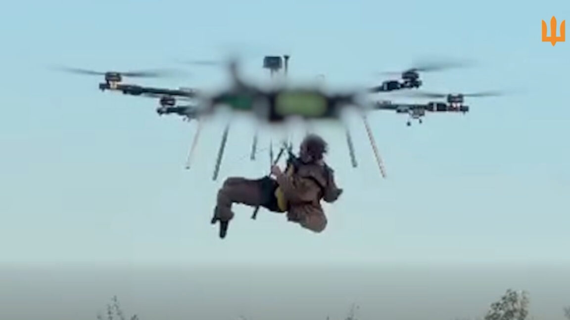 Ukraine's drone evacuates wounded soldier in battlefield test