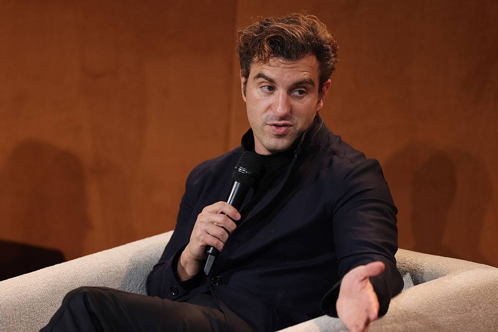 Airbnb Uses AI to Speed Up Feature Development