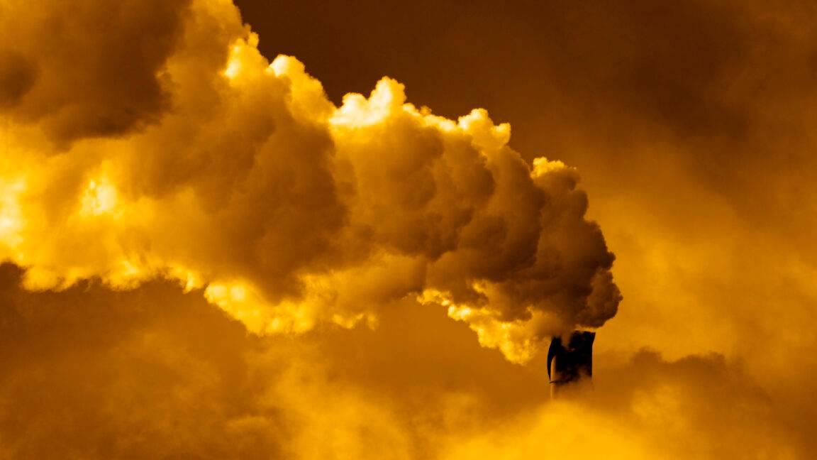 Amazon funds largest gas power plant in US for data center