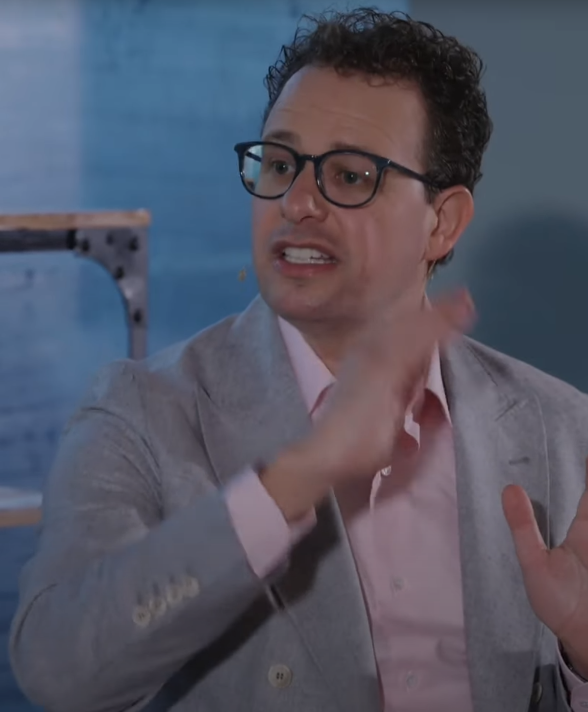 Anthropic CEO Says AI Centralizes by Nature