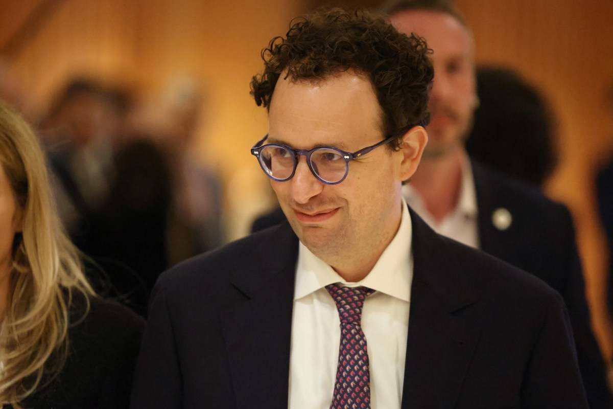 Anthropic CEO to Meet Trump at White House