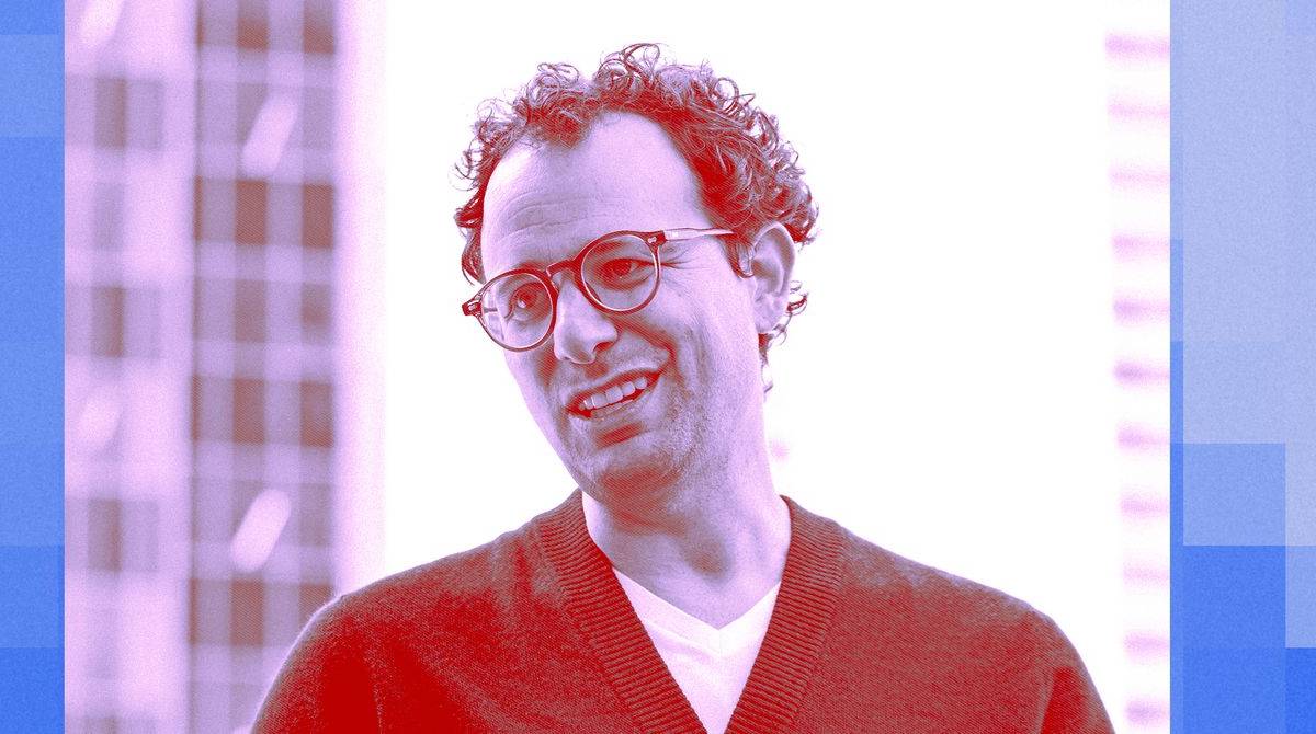 Anthropic CEO Warns of AI Risks Despite Industry Momentum