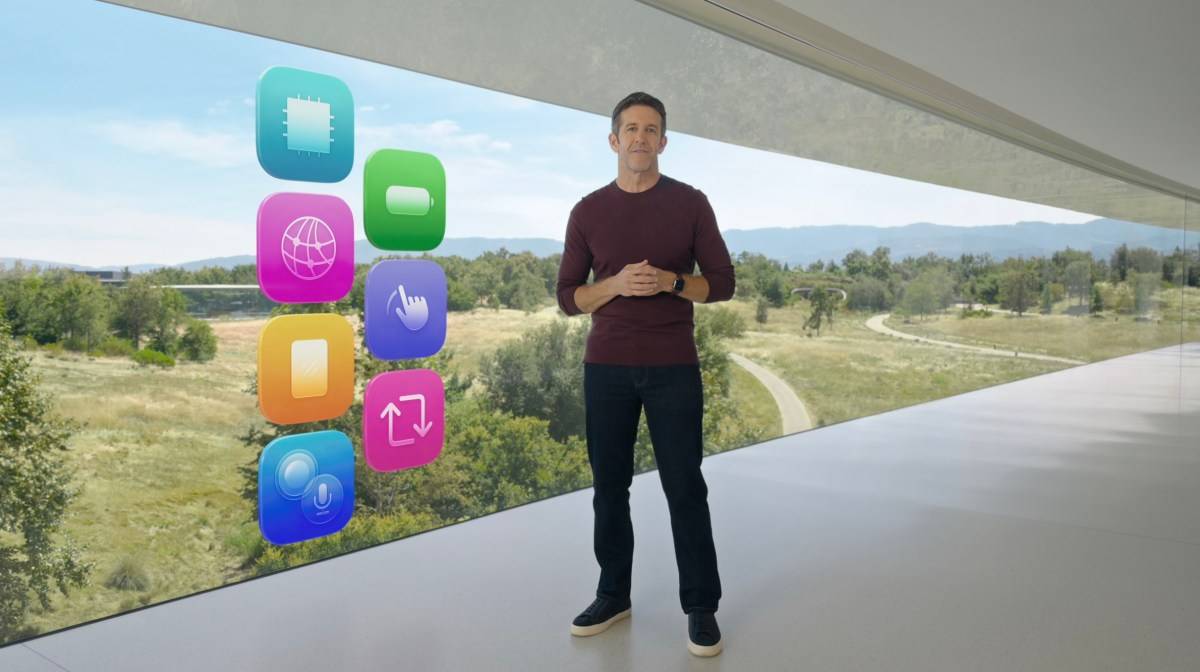Apple CEO Says iPhone Is Best AI Device