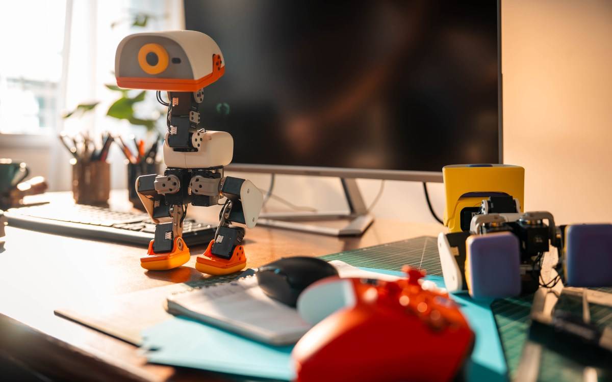 Hugging Face Launches Open-Source Duck Robot Microduck
