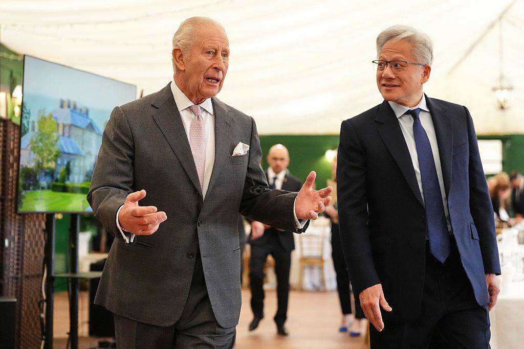 King Charles Urges AI Control Ahead of Global Summit