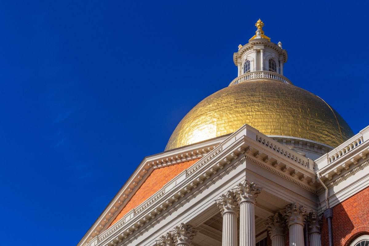Massachusetts Mandates Clean Power for Data Centers