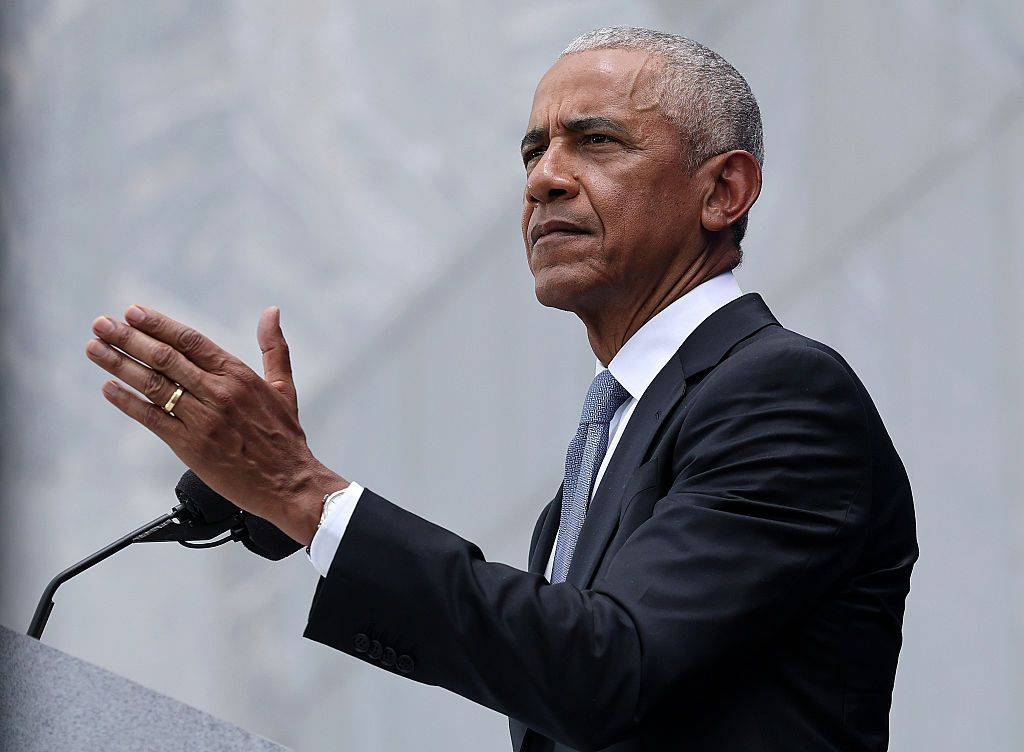 Obama Urges Democrats to Address AI Safety and Economic Impact