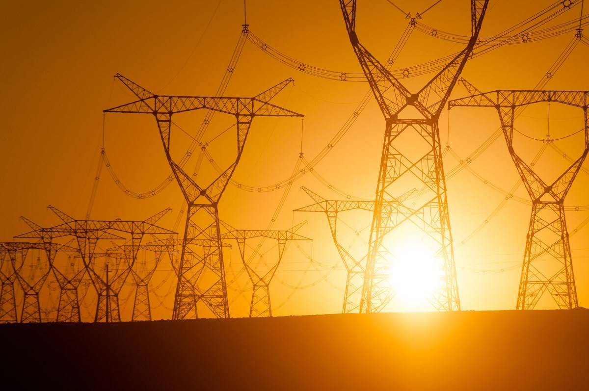 PJM Grid May Temporarily Cut Data Centers to Prevent Blackouts