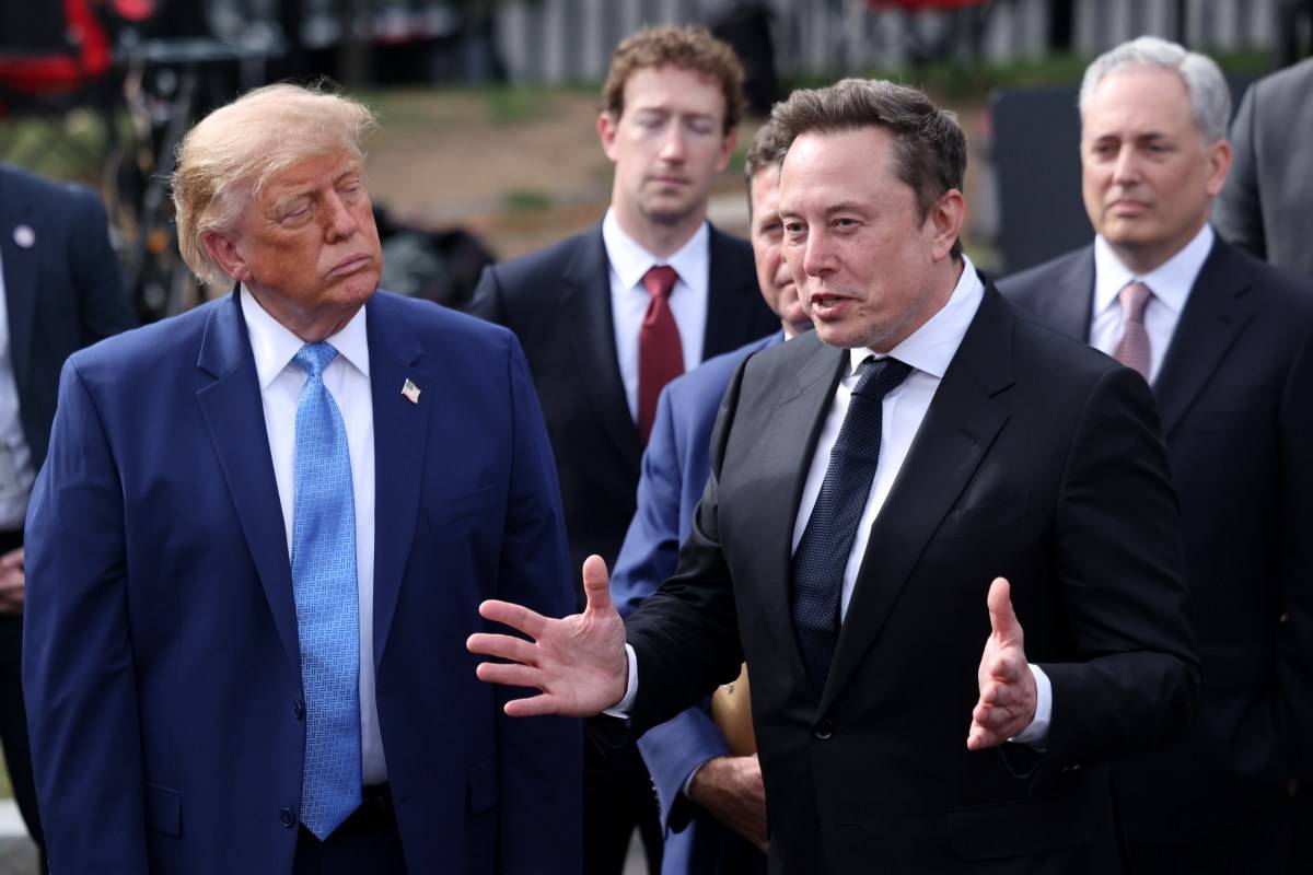 White House Rebrands AI as Super Intelligence