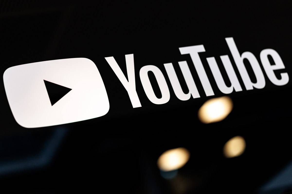 YouTube Launches AI-Powered Podcast Features for Premium Users